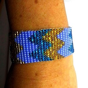 Handmade beaded bracelet turquoise,  periwinkle and gold